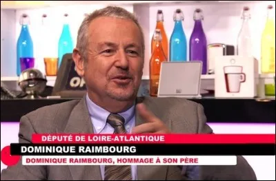 Chanson > Qui fut l'interprète, en 1953, de la chanson comique « Le vieux tromblon » ?