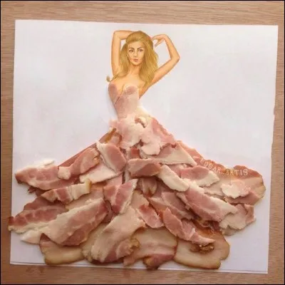Cette robe très design a été dessinée spécialement pour Lady Gaga. Elle a promis de se mettre nue, pour l'enfiler en public !