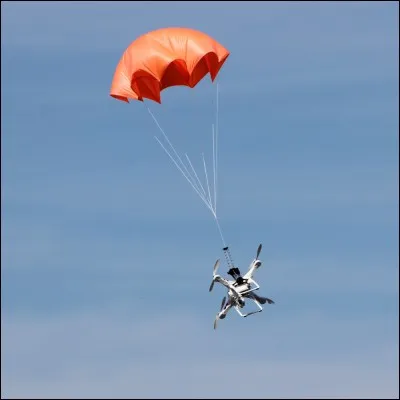 Aimerais-tu essayer de voler en parachute ?
