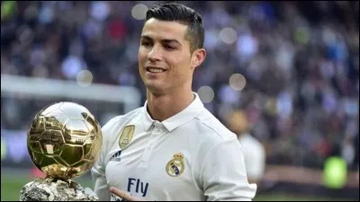 Avec quel club CR7 a-t-il eu son 1er Ballon d'or ?