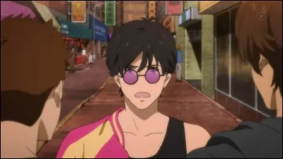 Qui rencontrent-ils là-bas, qui s'avère être un espion de la mafia chinoise ?