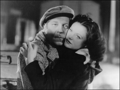 Quel cinéaste français a réalisé le film "La Bête humaine" avec Jean Gabin et Simone Simon (1938), issu du réalisme poétique ?