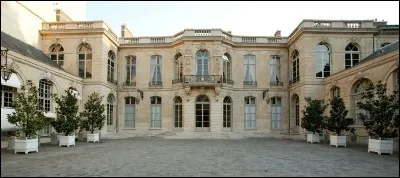 Qui est nommé premier ministre le 21 juin ?