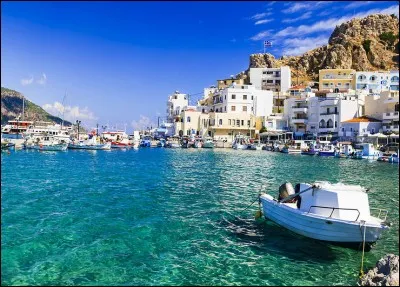 À quel pays les îles du Dodécanèse appartiennent-elles ?