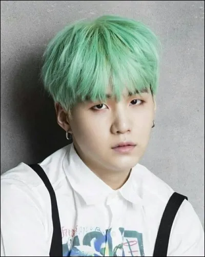 Que fait Suga quand il est stressé ?