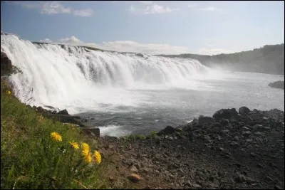 Sur quelle rivière la chute d'eau Faxi se trouve-t-elle ?