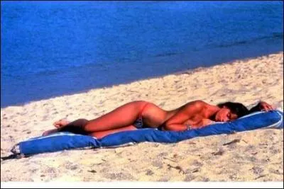 Dans quel film de Christopher Franck, Valrie Kaprisky se dcouvre-t-elle beaucoup ?