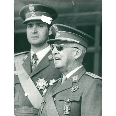 De quelle nation européenne Francisco Franco était-il le dictateur ?