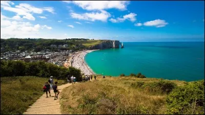Qui chante "Made in Normandie" ?
