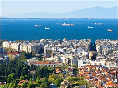 Où se situe Thessalonique ?