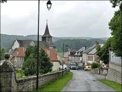 Nous sommes maintenant en Nouvelle-Aquitaine, à Champagnat. Nous nous trouvons dans le département ...