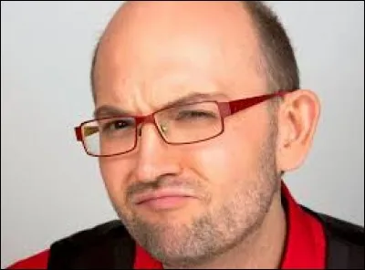 Christophe Bourdon est un journaliste, réalisateur et scénariste belge originaire de Dinant mais dans quelle émission de télévision française s'est-il fait connaître ?