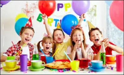 Tom ouvrit le cadeau ... explosa de joie.