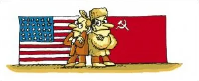 En quelle année les forces communistes s'imposèrent-elles en Chine ?