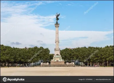 Comment se nomme cette place ?