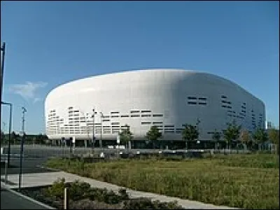 Comment se nomme cette salle de spectacle ?