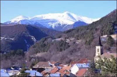 Saint-Julien-en-Beauchêne est un village Haut-Alpin situé en région ...