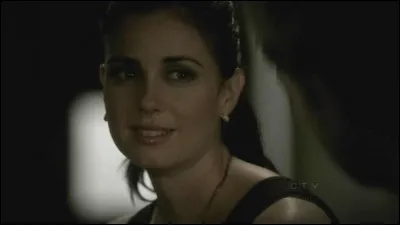 Comment s'appelle la m&egrave;re biologique d'Elena Gilbert ?