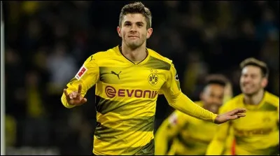 De quelle nationalité est le jeune prodige Christian Pulisic, qui a été prêté à Chelsea par le Borussia Dortmund ?