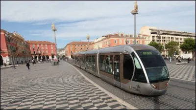 Combien y a-t-il de lignes de tramway ?