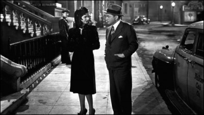 Quel réalisateur a tourné le film "La femme au portrait" (1944) ?