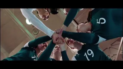 Dans ton groupe d'amis, tu...