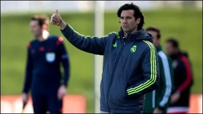 De quelle équipe espagnole venait le joueur argentin Santiago Solari quand il a signé avec le Real Madrid en 2000 ?