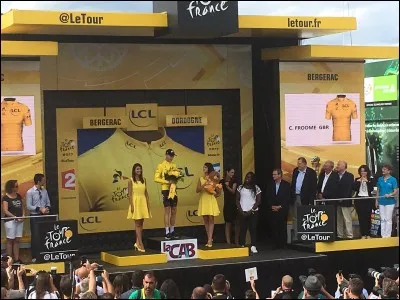 Hélas une panne vous a empêché de suivre cette 6e étape et vous arrivez juste pour voir la remise du maillot jaune. De quelle ville sont les miss qui embrassent le coureur ?