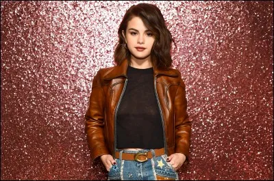 Avec qui est son dernier featuring ?