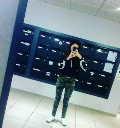 Qui est cette fille ?