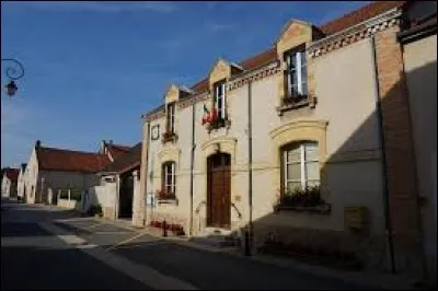 Nous terminons cette balade à Vaudemange. Village Marnais, il se situe dans l'ancienne région ...