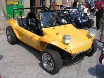 Quelle est la marque de ce buggy réalisé sur une base de Coccinelle ?
