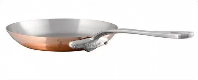 Nous ne sommes pas loin du top du pot, en mati&egrave;re de po&ecirc;les : fabriqu&eacute;e &agrave; ..... , voici une sacr&eacute;e ... . (Trouvez la ville de fabrication et la marque !)