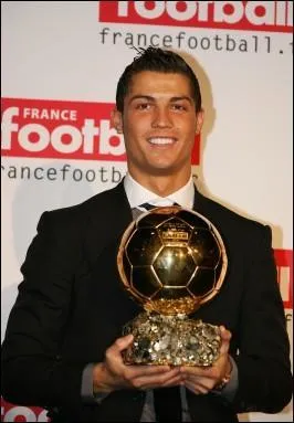 Dans quel club ou quipe joue ce joueur ?