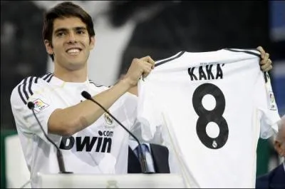 Dans quel club ou quipe joue ce joueur ?