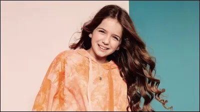 Laquelle de ces chanteuses (intégrant les Kids United) est originaire du Kosovo ?