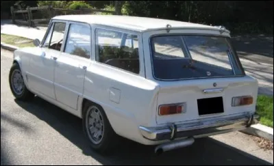 Quel est le nom de ce break Alfa Romeo ?