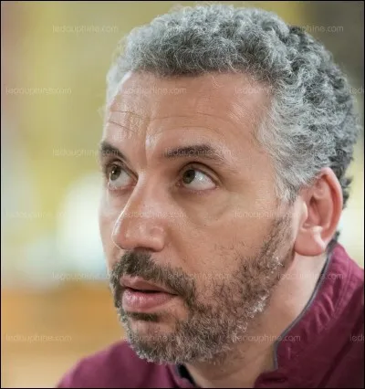 Atmen Kelif est dans le rôle de...