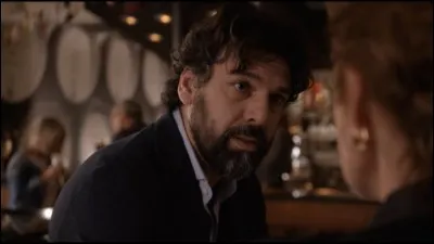 Erik Stouvenaker est dans le rôle de...