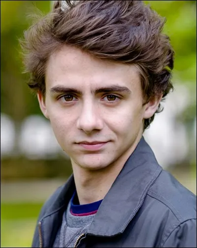 Valentin du Peuty est dans le rôle de...