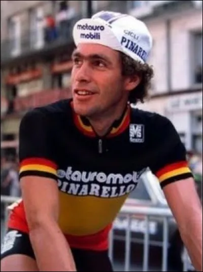 Ce coureur cycliste belge, spécialiste de la montagne, a remporté le Tour de France en 1976. C'est ...