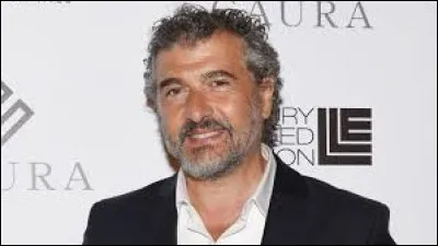 Laquelle de ces chansons "Daniel Levi" a-t-il chanté ?