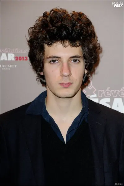 Dans quel film est-elle la mère du personnage de Vincent Lacoste ?