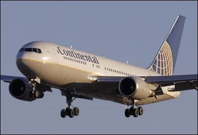 C'est le premier avion qui vient de s'écraser sur la tour Nord du World Trade Center.