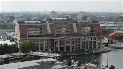 Quel âge a ce bâtiment ?