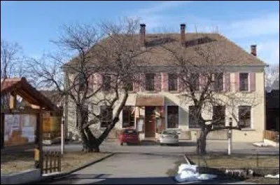 Ancienne commune de la région P.A.C.A., Saint-Eusèbe-en-Champsaur se situe dans le département ...