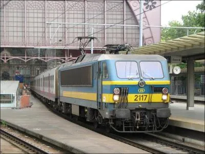 A quel pays appartient cette locomotive ?