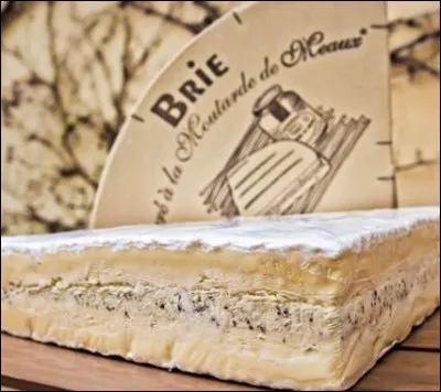 1 - Je lui dirai qu'j'aime le bleu
2 - Le Meaux est un caprice des Dieux
3 - Tartiner semble superflu
4 - Gorgonzola sur un p'tit Lu
5 - Toute matière grasse est inutile
6 - Quel brie serait l'instant fragile
D'une rencontre, d'une rencontre ?