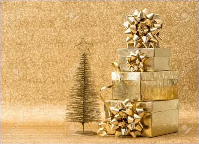 Qui interprétait les paroles "Tu es mon plus beau Noël, celui que je n'attendais pas, ce merveilleux cadeau tombé du ciel dont rêvent tous les papas" ?