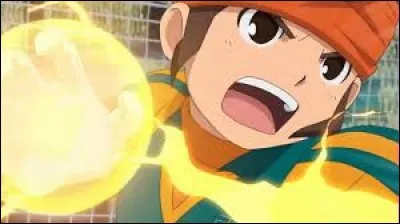 Avec quel objet apprend-il ses techniques ?